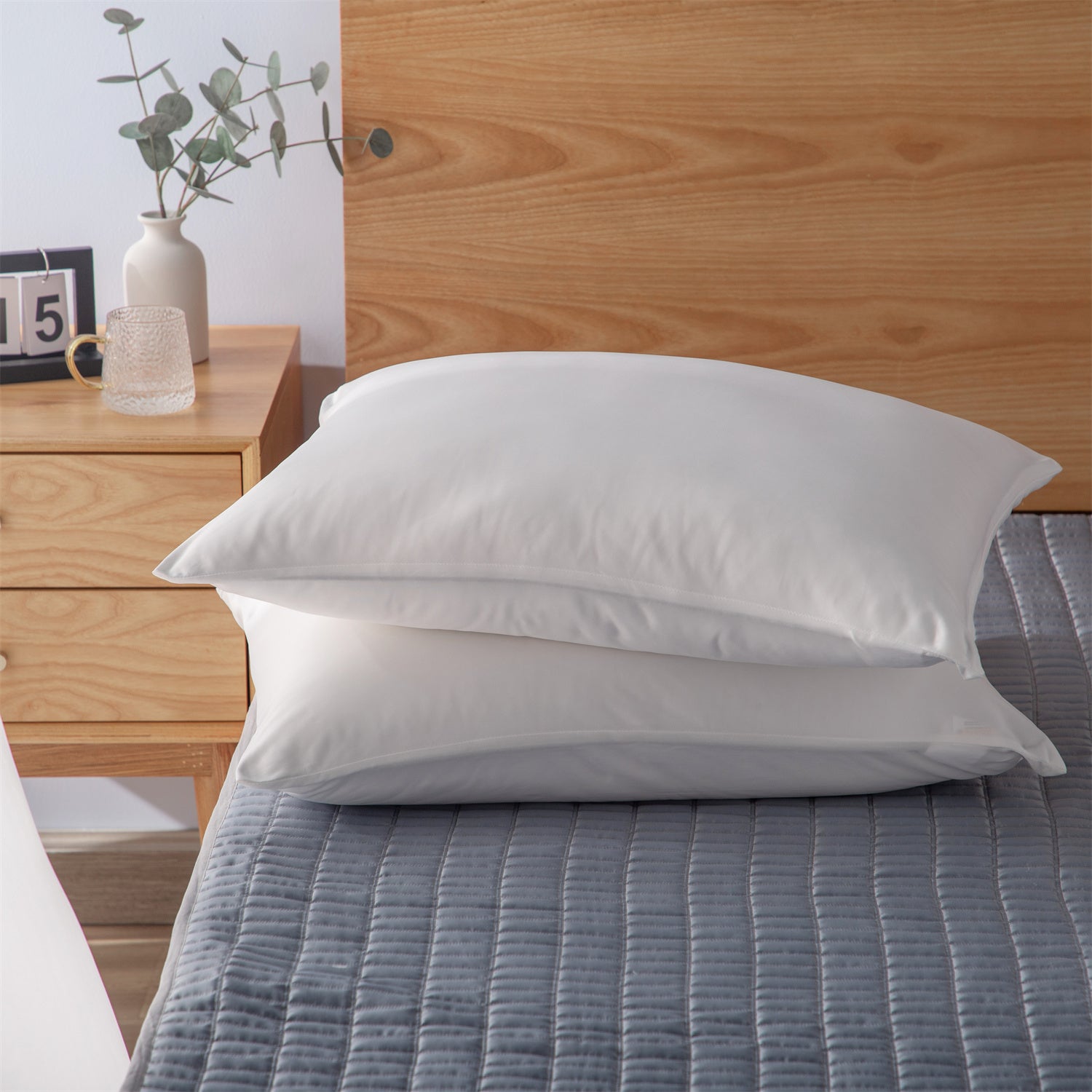 2pcs Cooling Pillowcase Set - Ultra-Soft, Moisture-Wicking & Hypoallergenic for Hair Pillow Covers - Hidden Zipper Closure Design - Ideal for Hot Sleepers in Summer Nights for Home, Guest Room, RV, Camper, Cabin, Travel and College Dorm Bedroom Decor and
