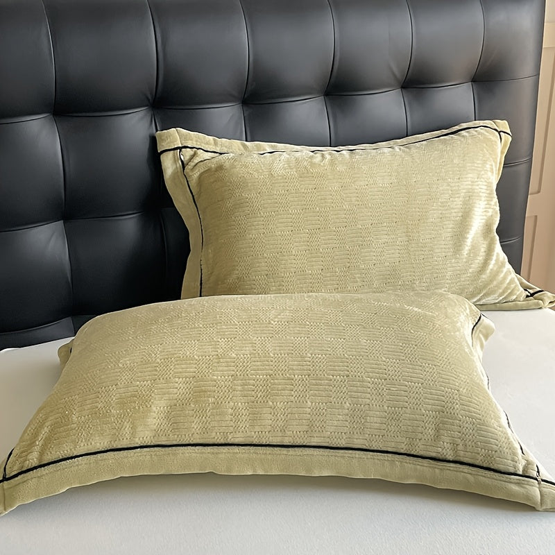 2pcs of milk velvet pillowcases, new simple and fashionable adult pillow set, soft and delicate touch, comfortable and breathable, suitable for home, office, outdoor, air-conditioned room, car, sofa pillow cover, machine washable, multiple patterns and