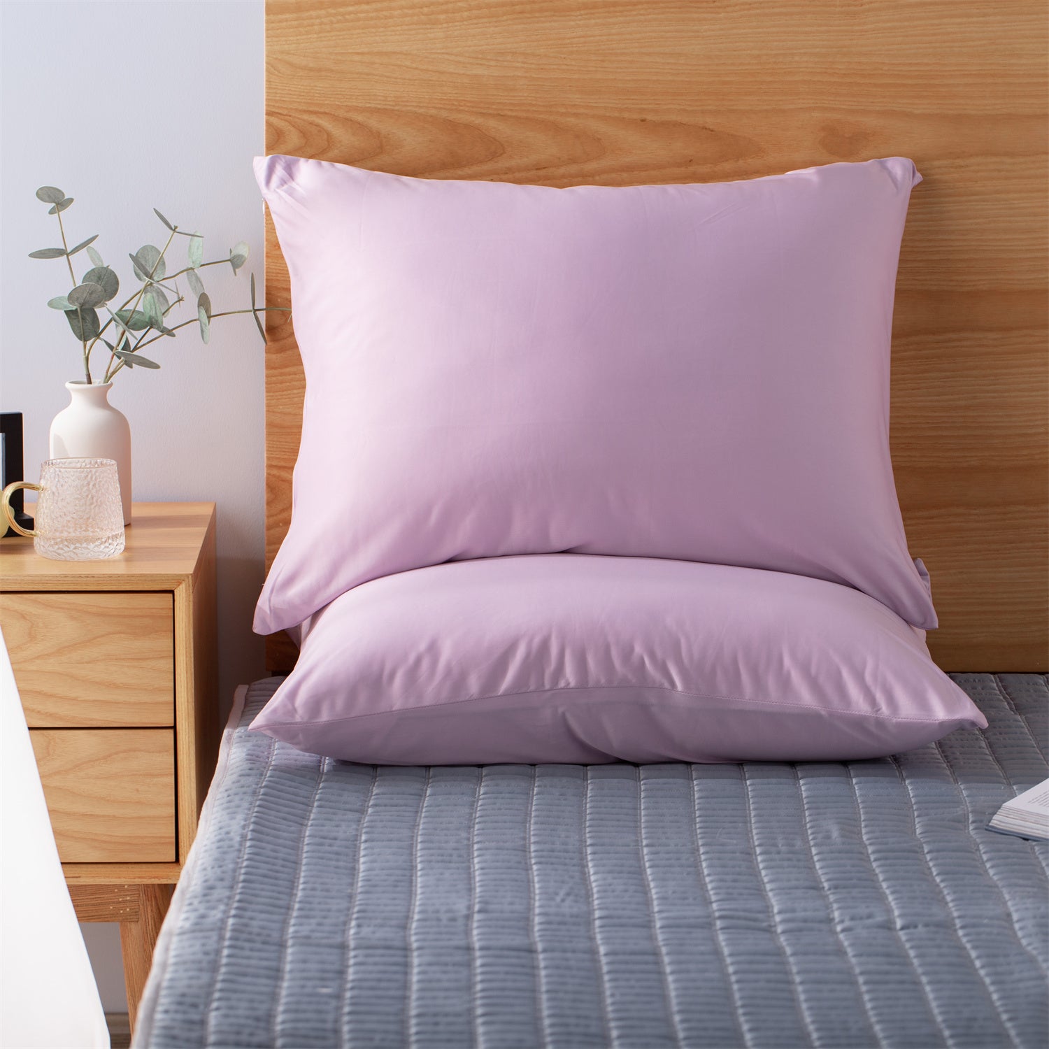 2pcs Cooling Pillowcase Set - Ultra-Soft, Moisture-Wicking & Hypoallergenic for Hair Pillow Covers - Hidden Zipper Closure Design - Ideal for Hot Sleepers in Summer Nights for Home, Guest Room, RV, Camper, Cabin, Travel and College Dorm Bedroom Decor and