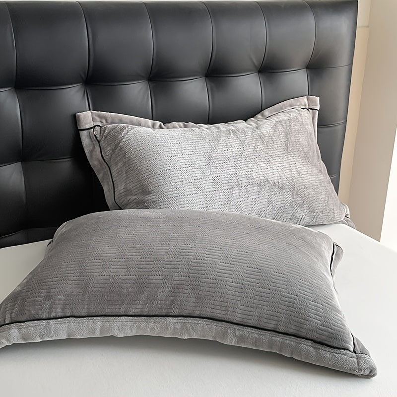 2pcs of milk velvet pillowcases, new simple and fashionable adult pillow set, soft and delicate touch, comfortable and breathable, suitable for home, office, outdoor, air-conditioned room, car, sofa pillow cover, machine washable, multiple patterns and