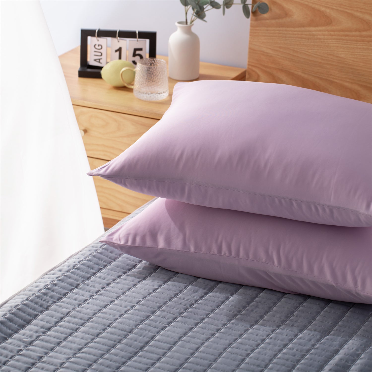 2pcs Cooling Pillowcase Set - Ultra-Soft, Moisture-Wicking & Hypoallergenic for Hair Pillow Covers - Hidden Zipper Closure Design - Ideal for Hot Sleepers in Summer Nights for Home, Guest Room, RV, Camper, Cabin, Travel and College Dorm Bedroom Decor and