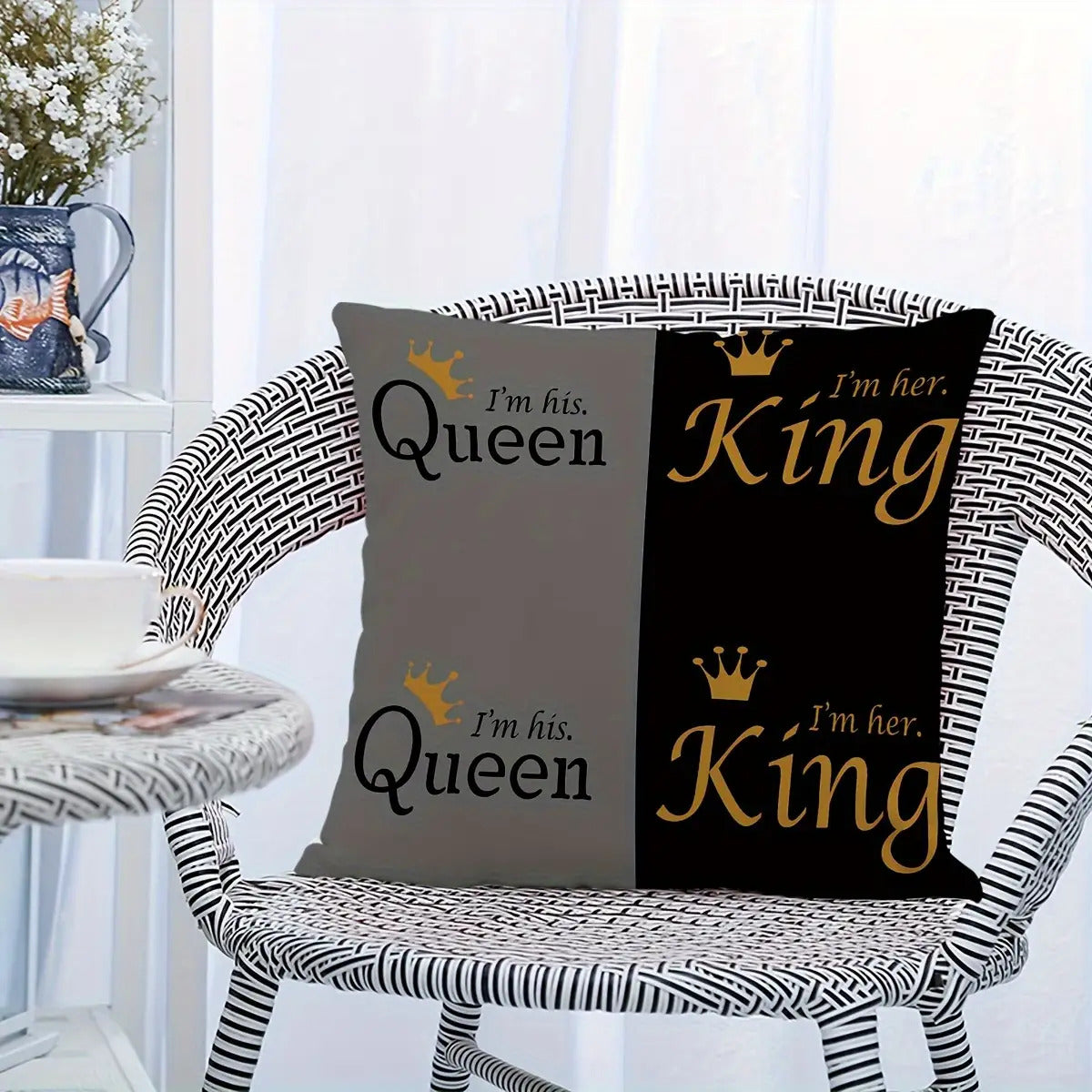1pc Queen and King Pillowcase- His& Hers Royal Couple Gift, "I Am His Queen"/ "I Am Her King", Marriage Decoration, Soft Plush Pillowcase with Button Closure, Elegant Wedding or Anniversary Decoration, Suitable for Valentine's Day, King and Qu,