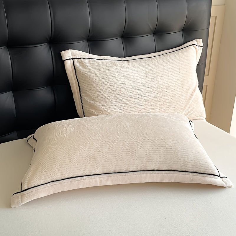 2pcs of milk velvet pillowcases, new simple and fashionable adult pillow set, soft and delicate touch, comfortable and breathable, suitable for home, office, outdoor, air-conditioned room, car, sofa pillow cover, machine washable, multiple patterns and